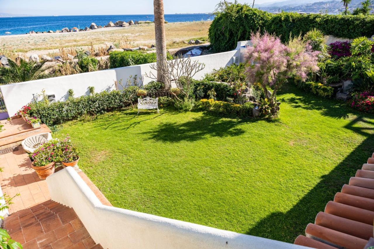 Casa Azzurra Apartment Месина Екстериор снимка